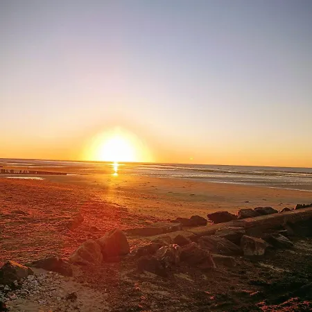 Lejlighed 4 Personnes Avec Piscine Et Bain Nordique Proche Des Plages Du Debarquement
