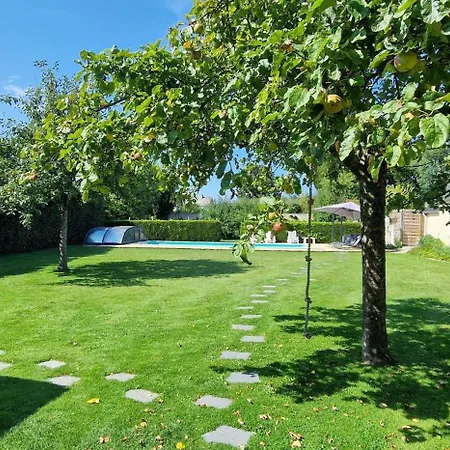 4 Personnes Avec Piscine Et Bain Nordique Proche Des Plages Du Debarquement * Le Manoir (Calvados)