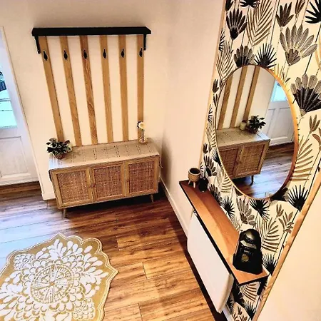 4 Personnes Avec Piscine Et Bain Nordique Proche Des Plages Du Debarquement Apartman *