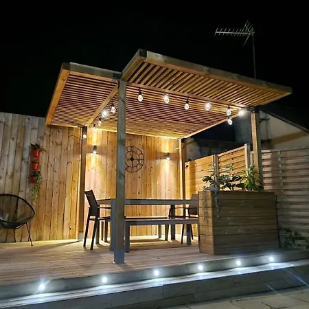 公寓 4 Personnes Avec Piscine Et Bain Nordique Proche Des Plages Du Debarquement Le Manoir (Calvados)