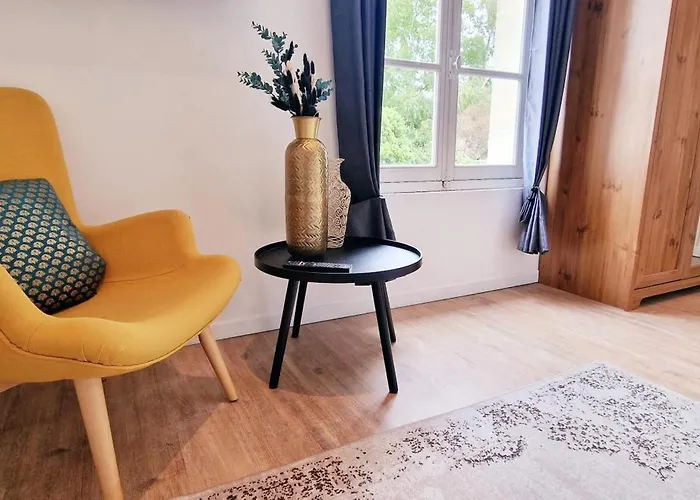 4 Personnes Avec Piscine Et Bain Nordique Proche Des Plages Du Debarquement