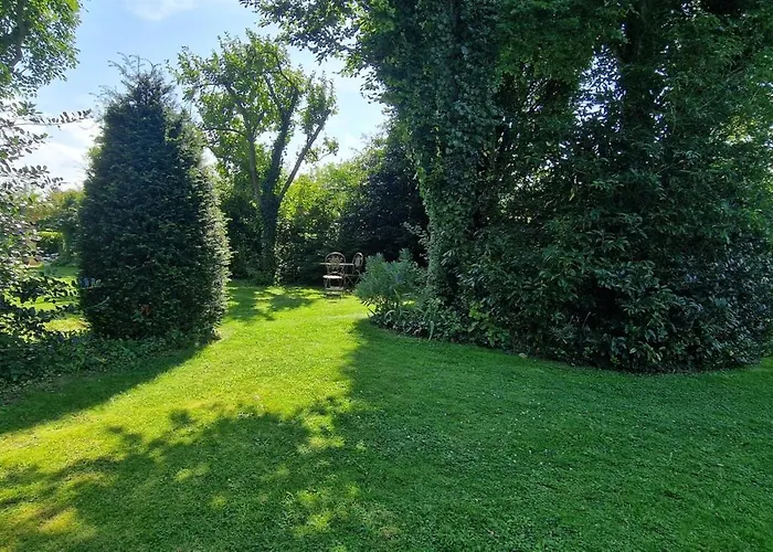 4 Personnes Avec Piscine Et Bain Nordique Proche Des Plages Du Debarquement