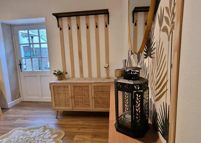 4 Personnes Avec Piscine Et Bain Nordique Proche Des Plages Du Debarquement Apartment *