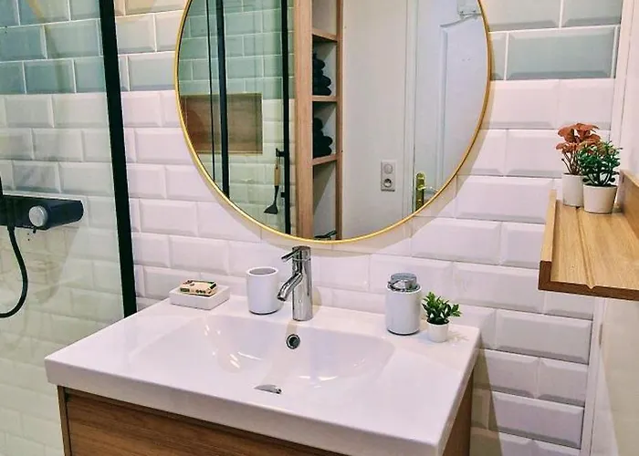 Apartment 4 Personnes Avec Piscine Et Bain Nordique Proche Des Plages Du Debarquement *